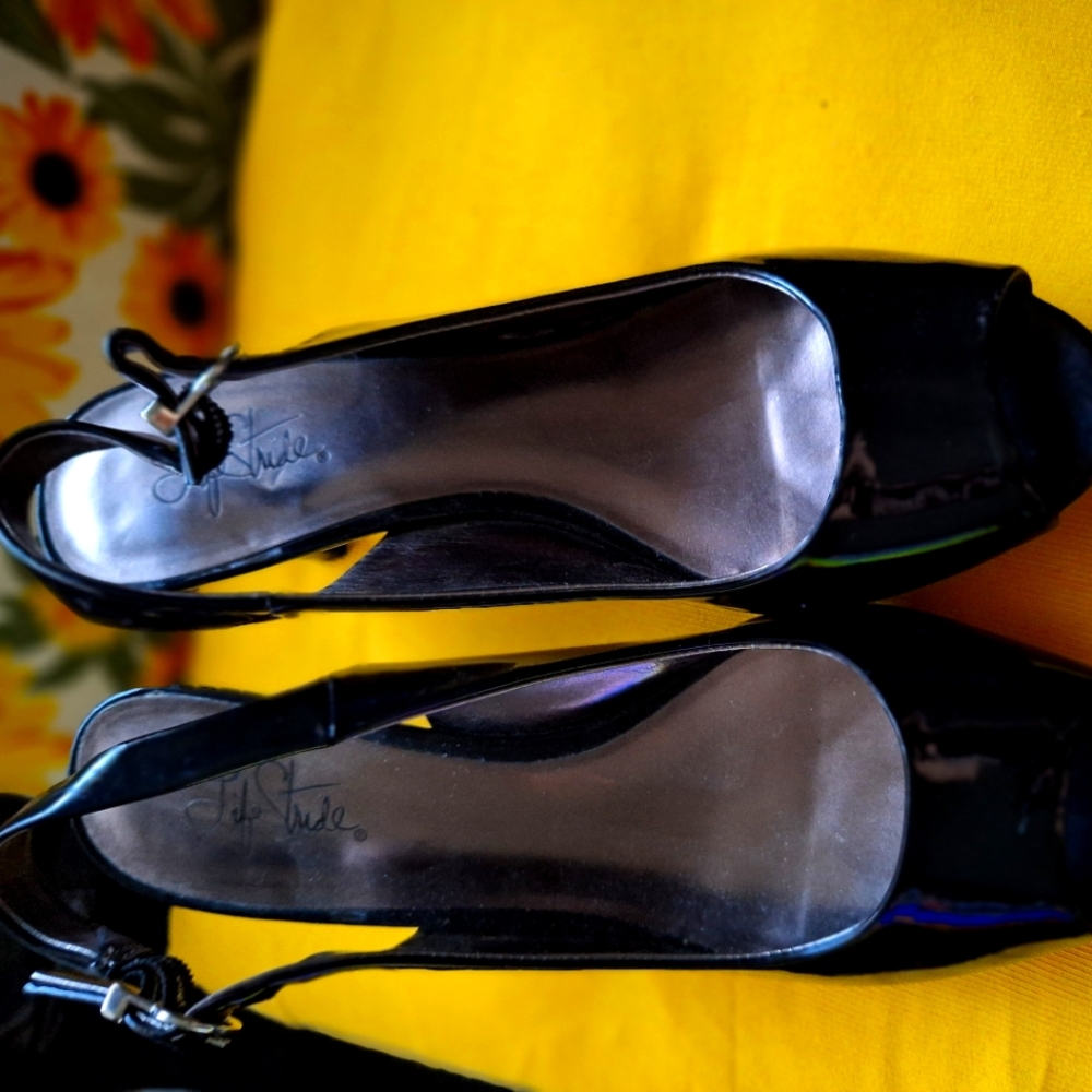 Life Stride Black Heels with Slingback Design